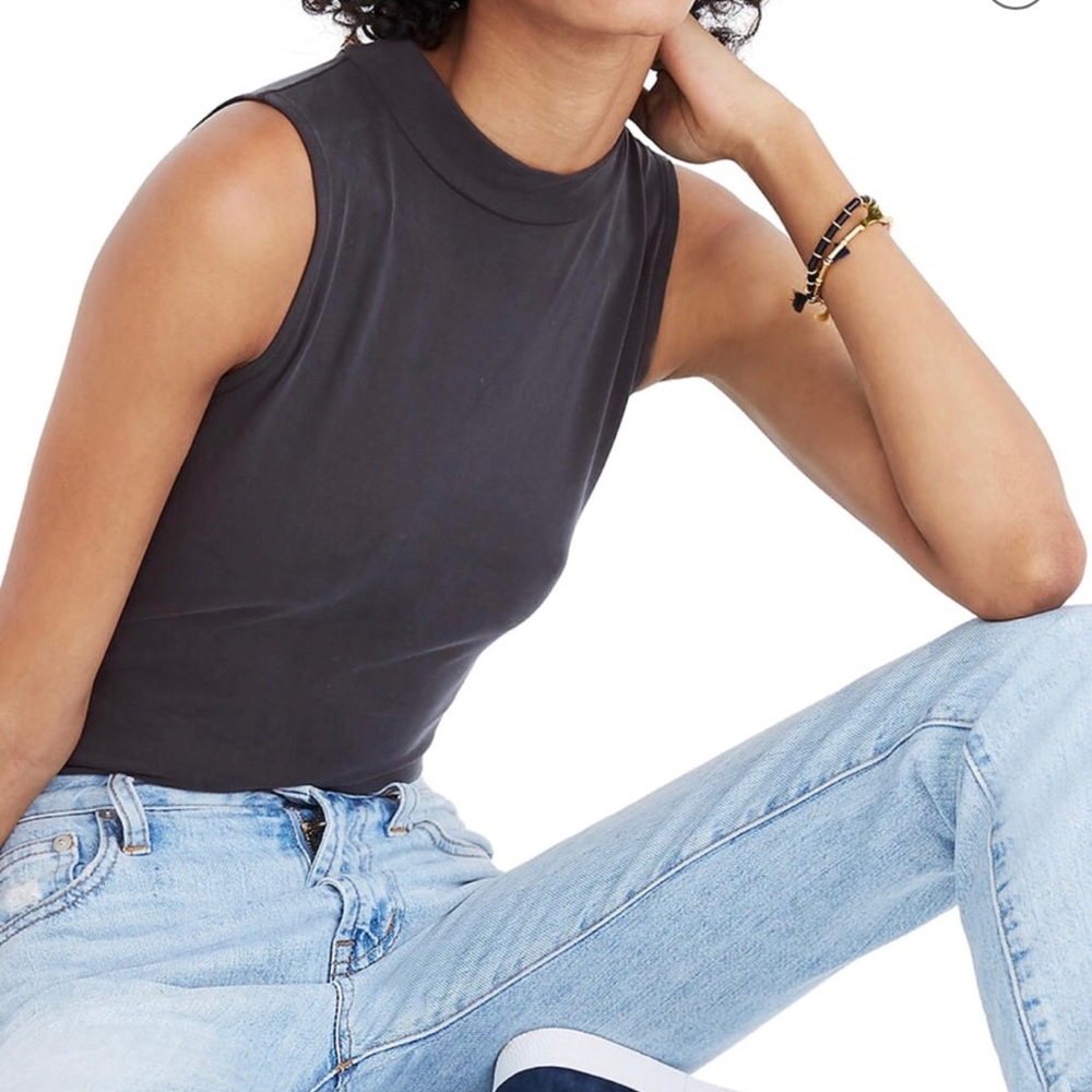 Madewell Mock Neck Tank Bodysuit Size: Large